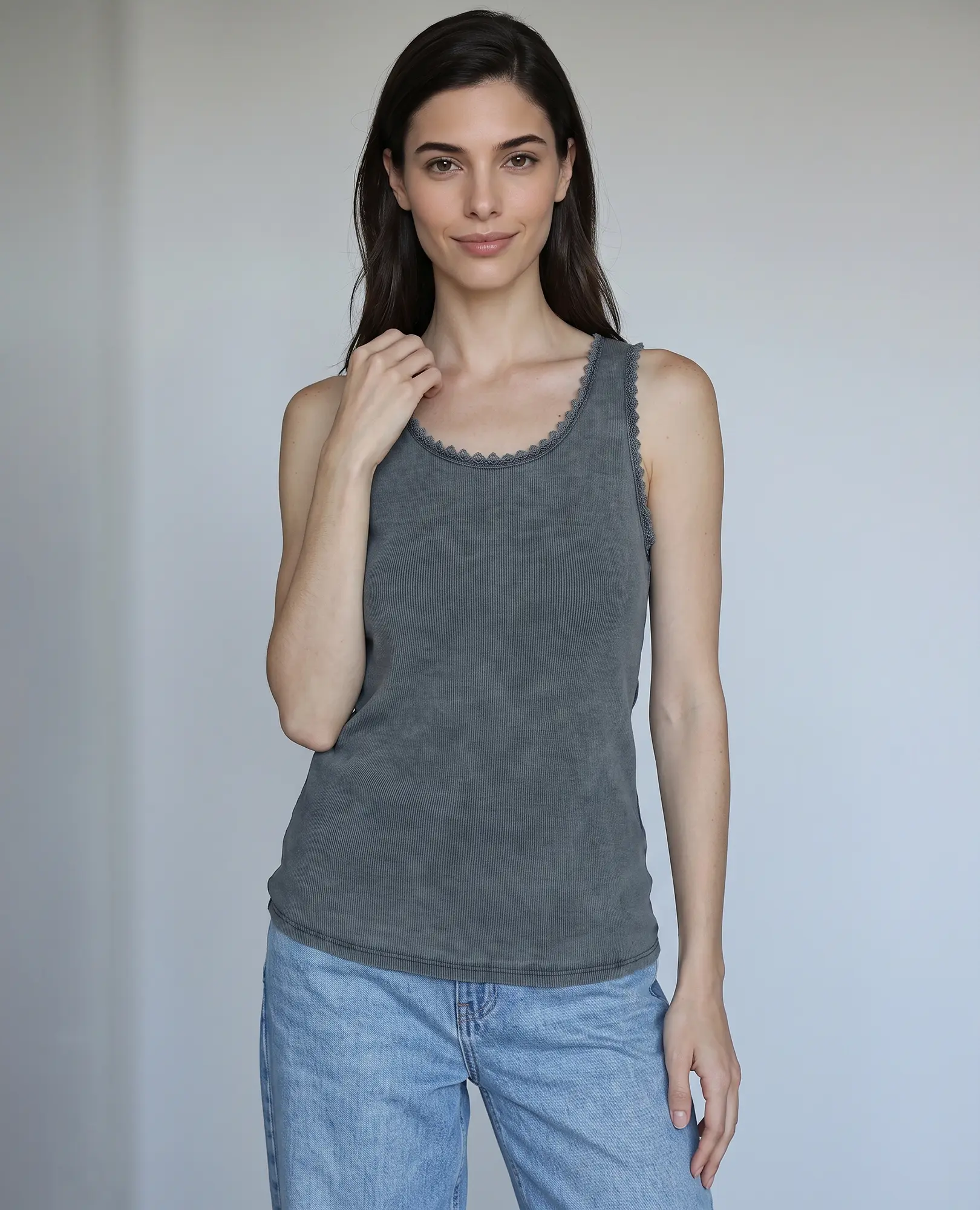 גופיית ניקי תחרה - Image 17