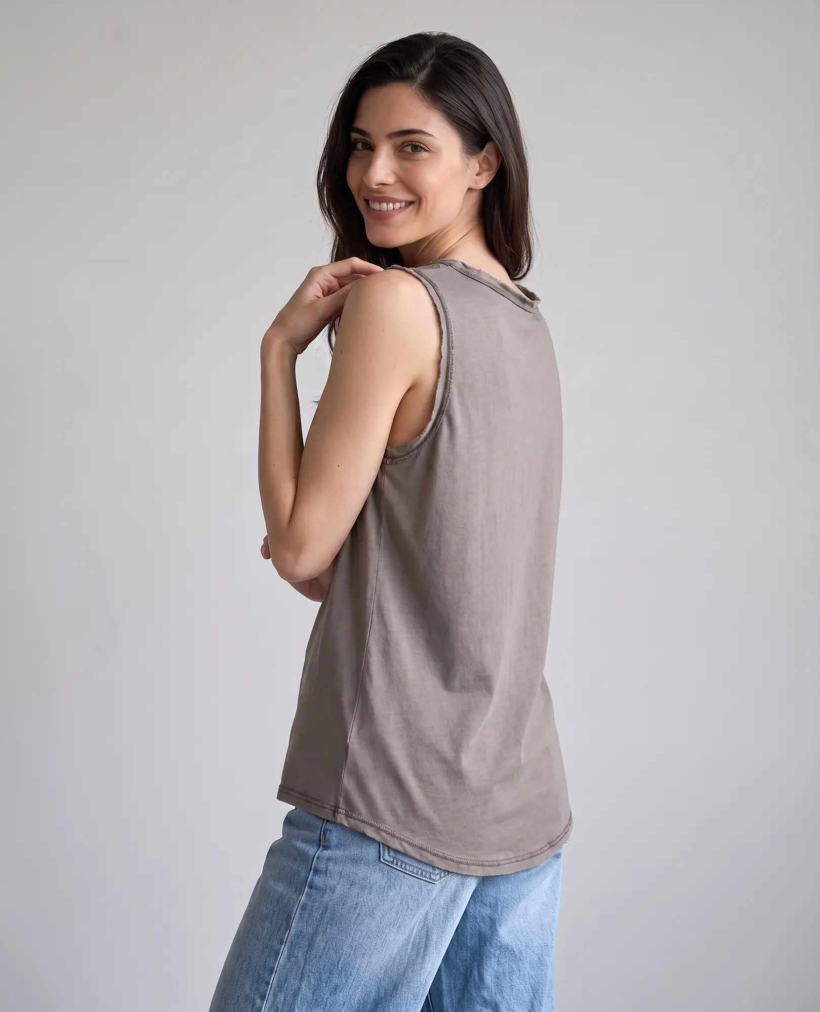 גופיית בייסיק גימור פרום - Image 15